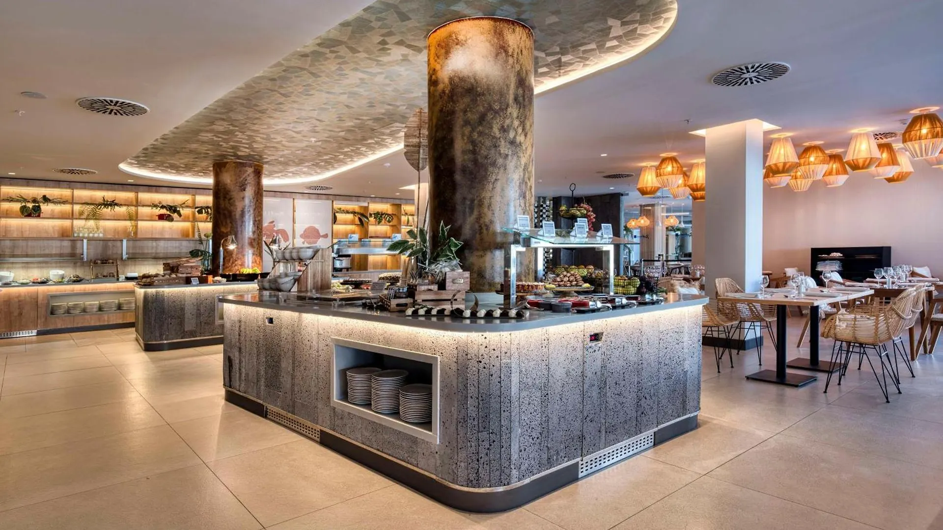 Radisson Blu Resort, Lanzarote Adults Only Costa Teguise Hotel