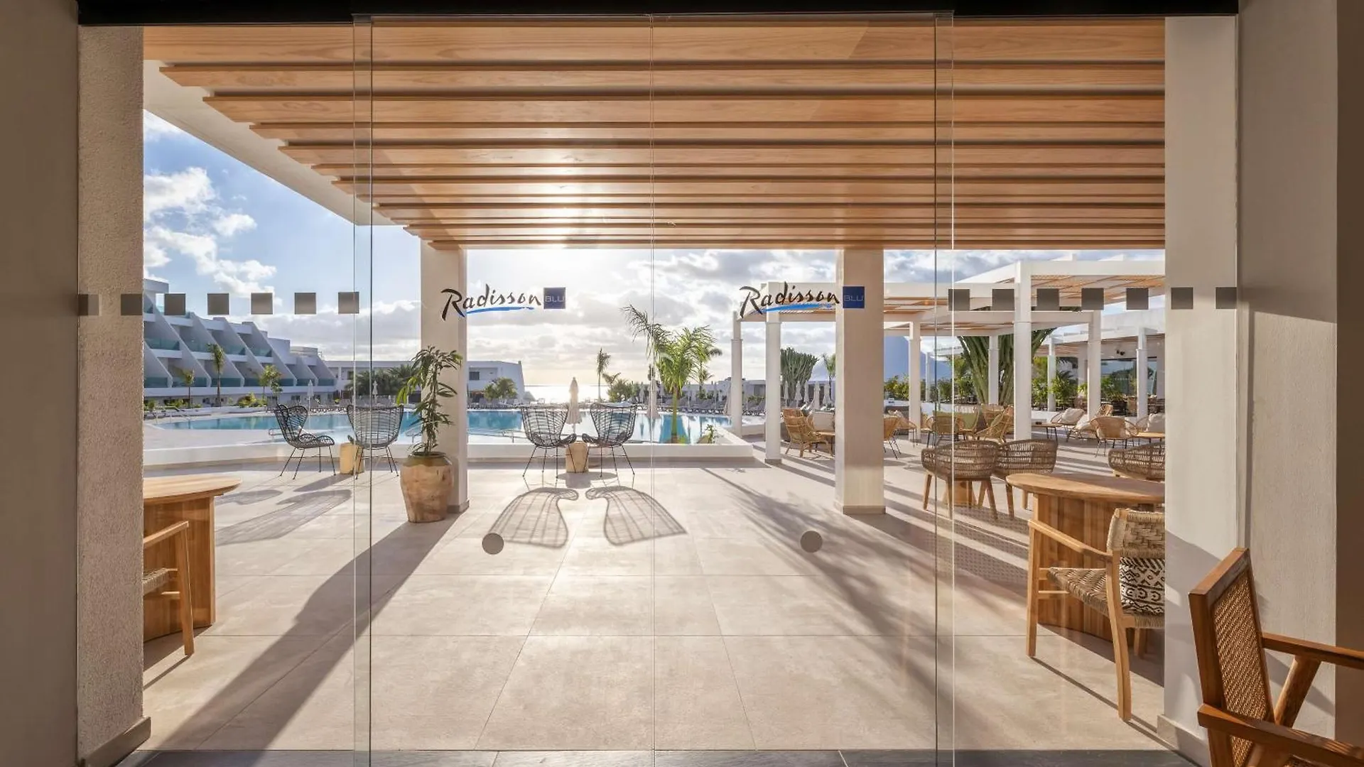 Radisson Blu Resort, Lanzarote Adults Only Costa Teguise