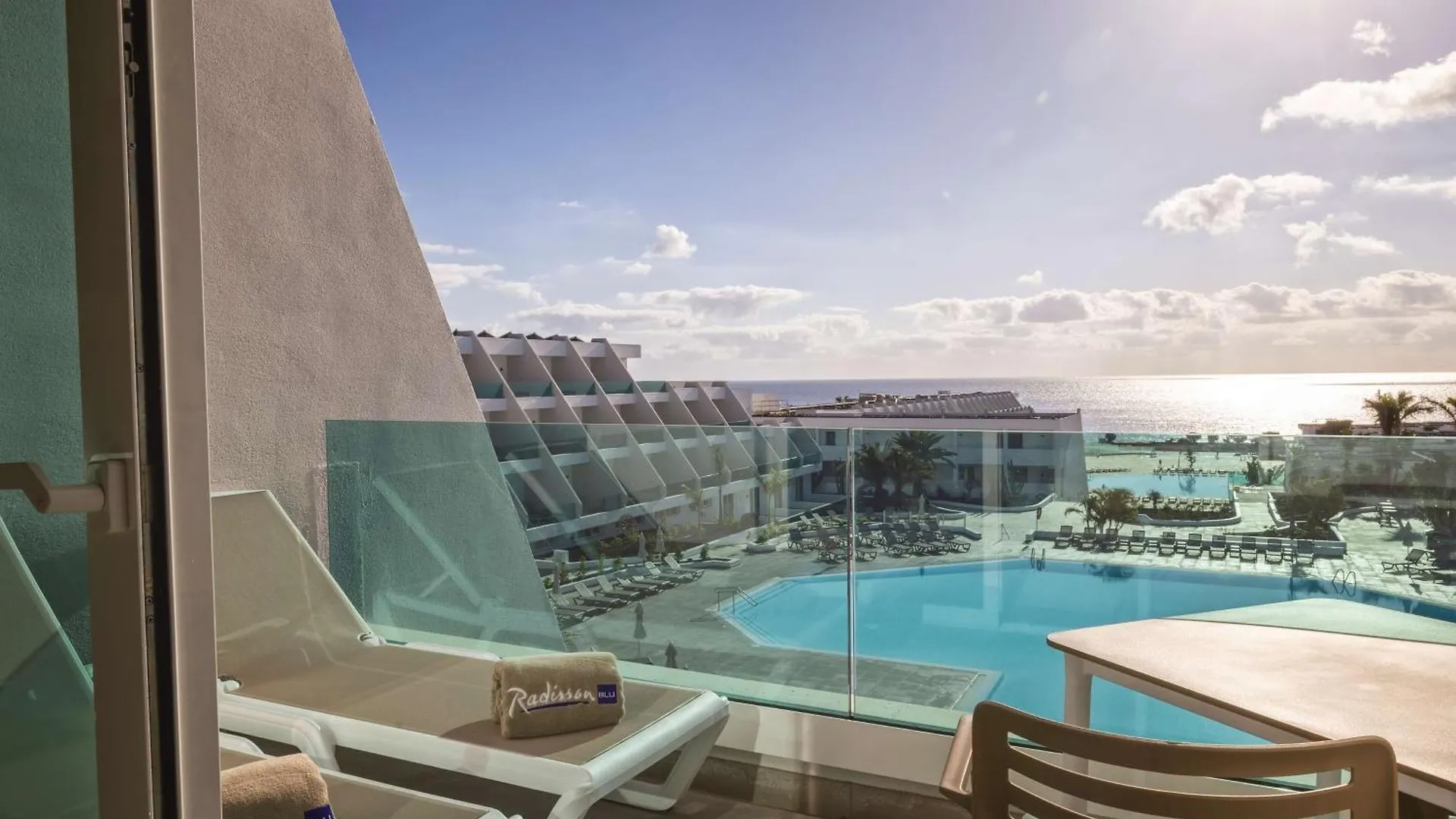 Hotel Radisson Blu Resort, Lanzarote Adults Only Costa Teguise