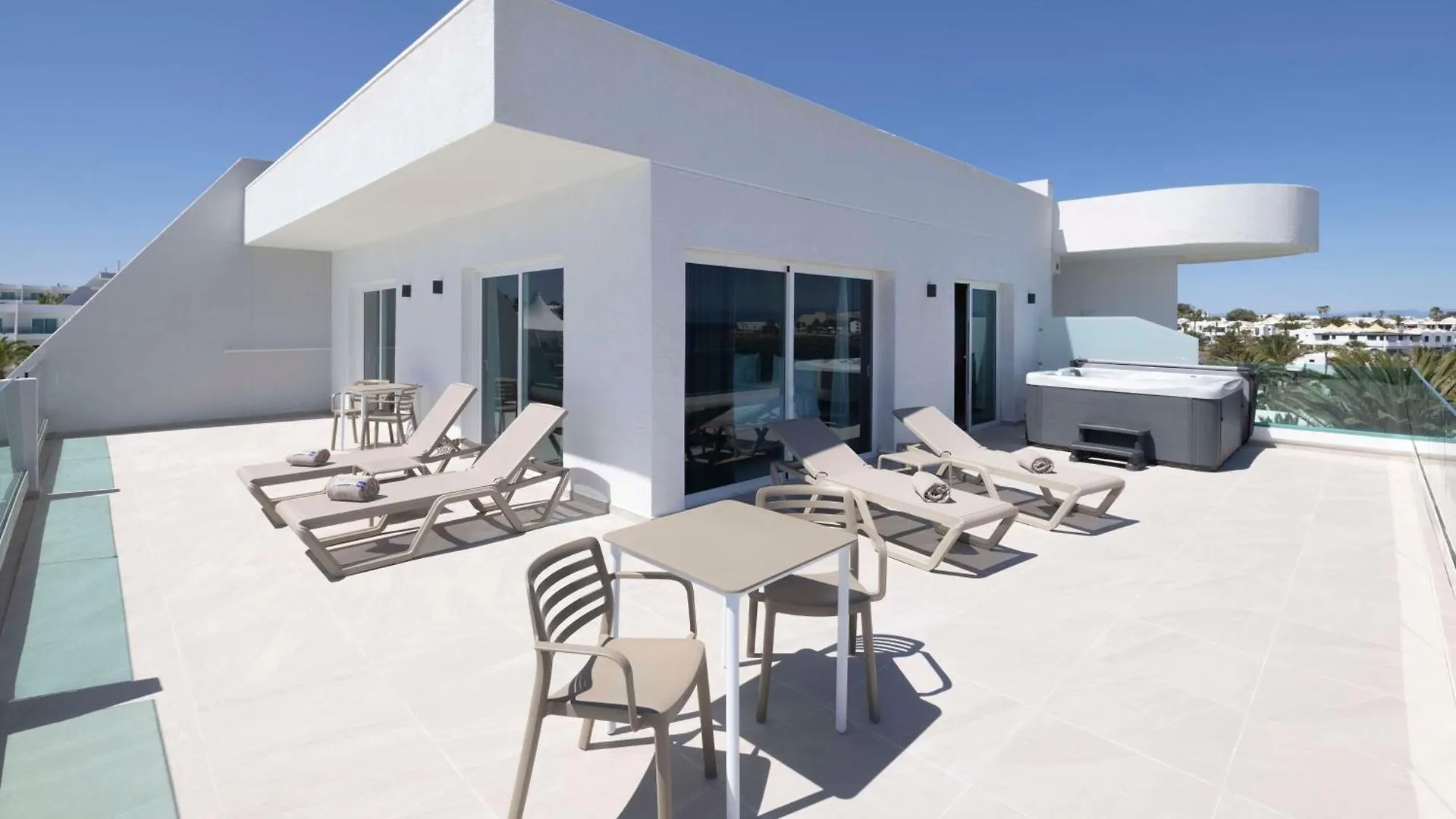 Radisson Blu Resort, Lanzarote Adults Only Costa Teguise 4*,