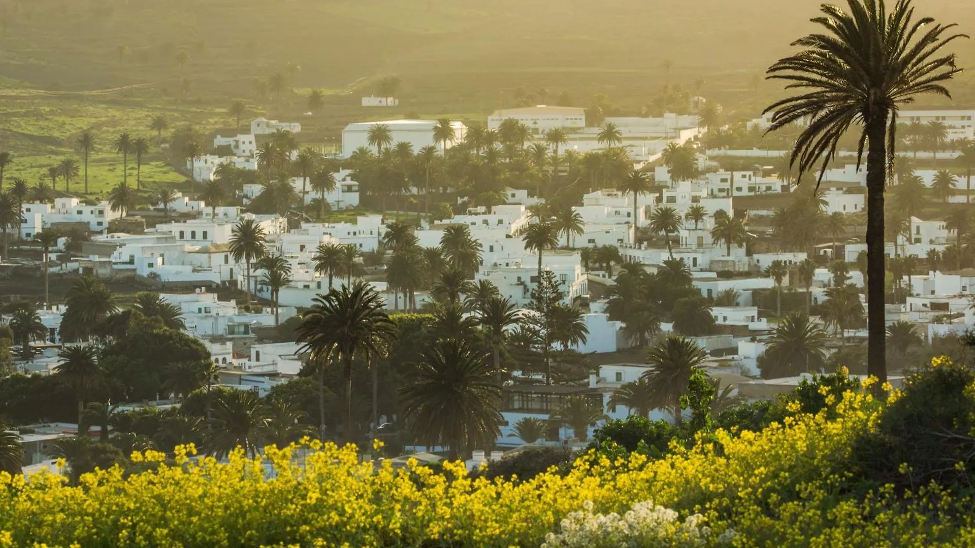 Radisson Blu Resort, Lanzarote Adults Only Costa Teguise 4*,  España